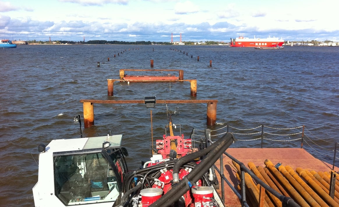 Offshore drilling 2300m